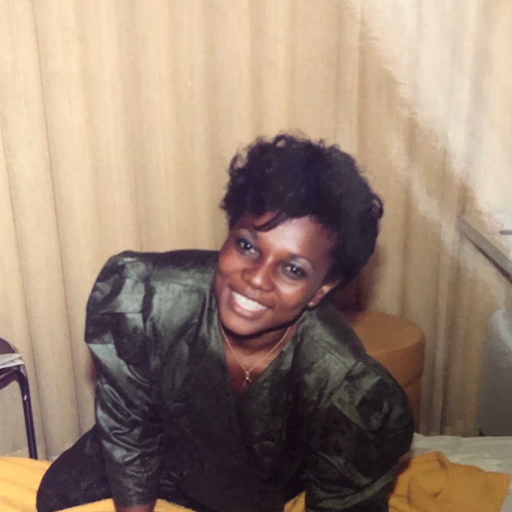 Meet your Posher, Pam